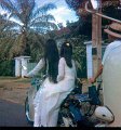 2201633960_5df8076787